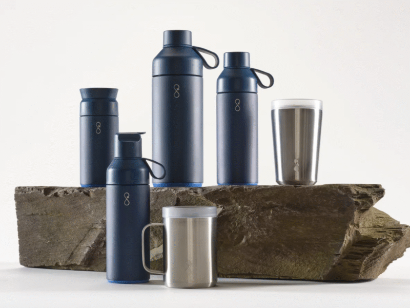Reusable bottles, cups and mugs