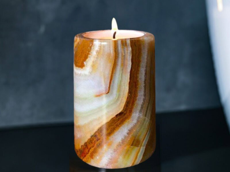 Onyx stone tea light holder, with six aromatherapy candles to relax
