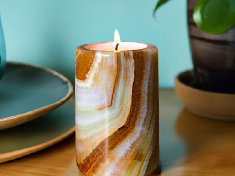 Onyx stone tea light holder, with six aromatherapy candles to recharge