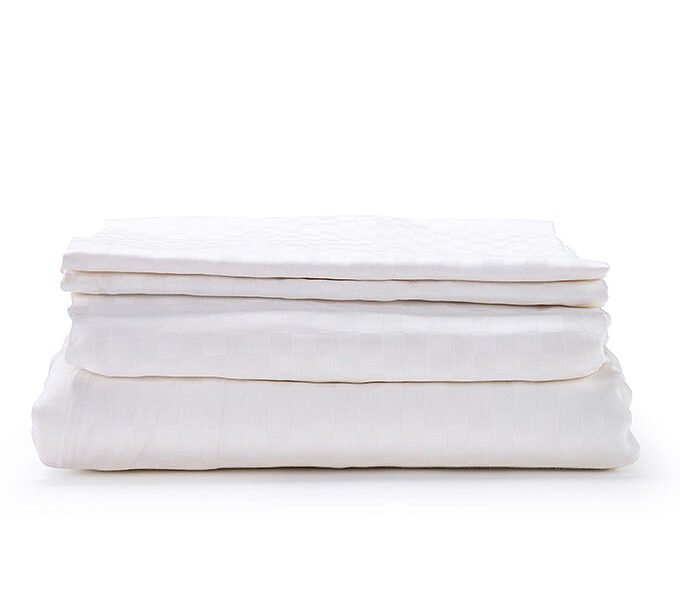 White Optical Check Organic Cotton Sateen Weave Bedding Set