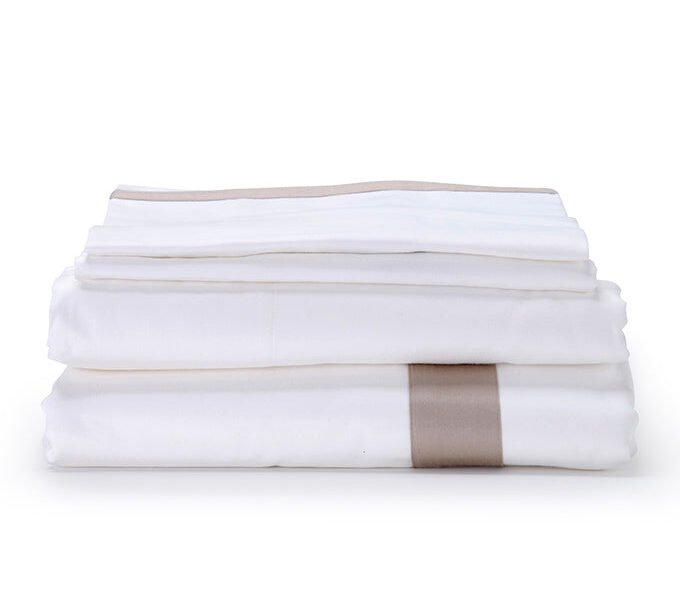 White with Taupe Single Band Organic Cotton Sateen Weave Bedding Set