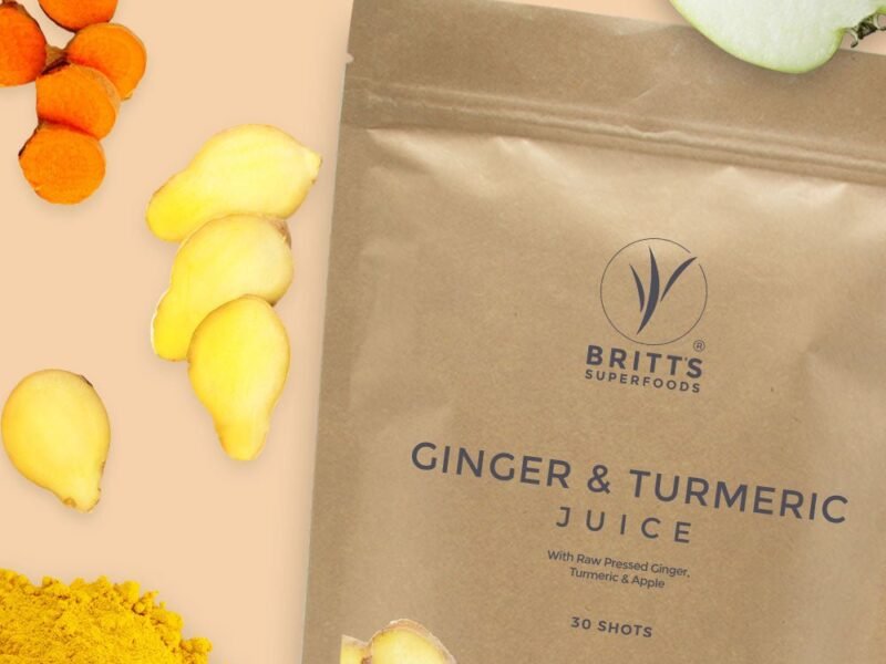 Apple, Ginger and Turmeric Juice Shots