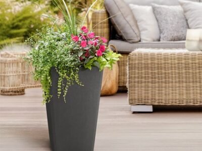 Tapered Recycled Rubber Tyres Avondale Classic Planter H61cm