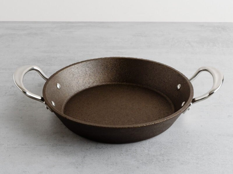 Recycled Cast Iron Two-Handled Skillet, 24cm By Samuel Groves | Size: 24cm